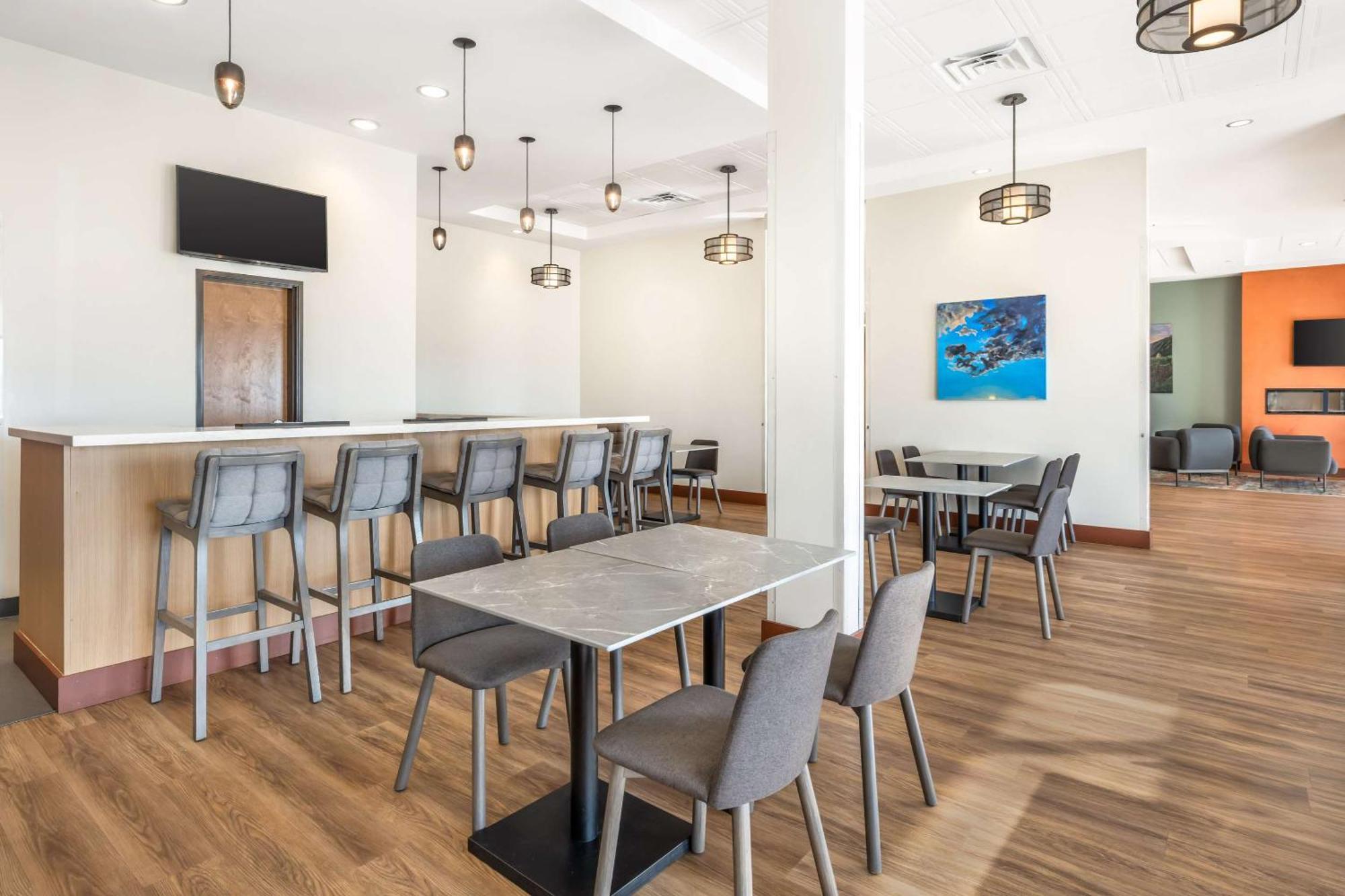 Radisson Hotel Pendleton Airport Extérieur photo
