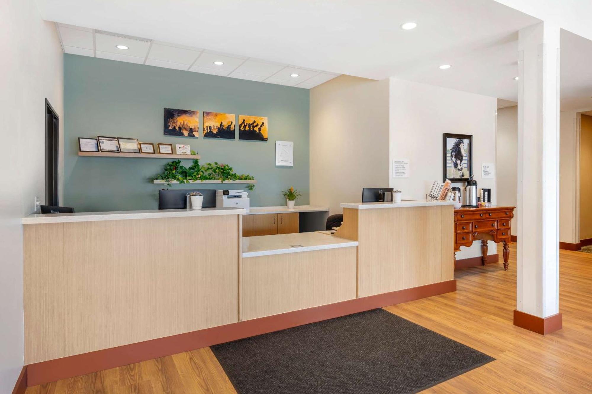Radisson Hotel Pendleton Airport Extérieur photo